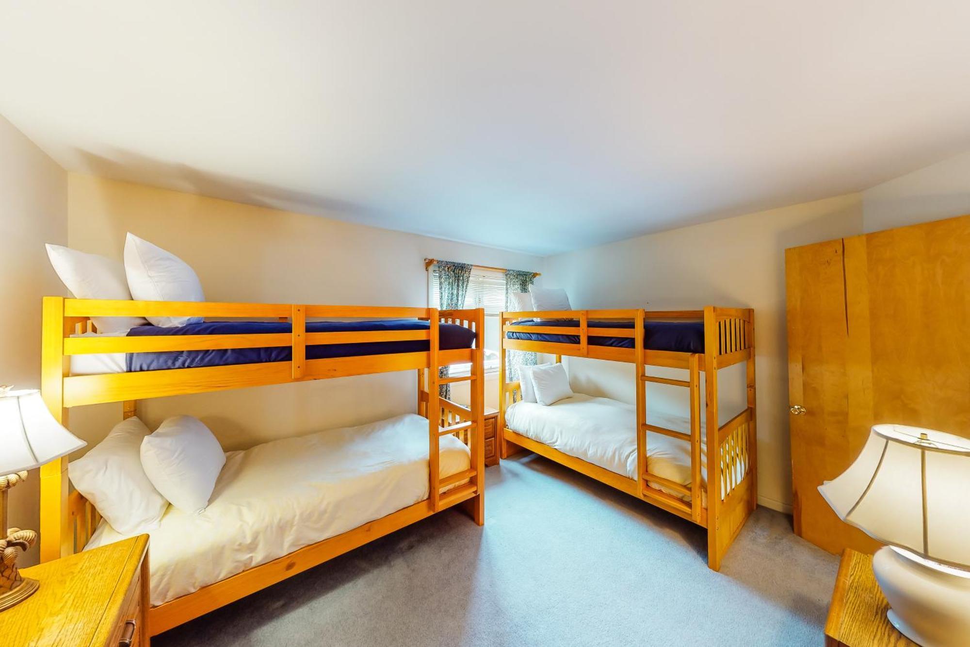 Mountainside Resort IV 斯托 客房 照片